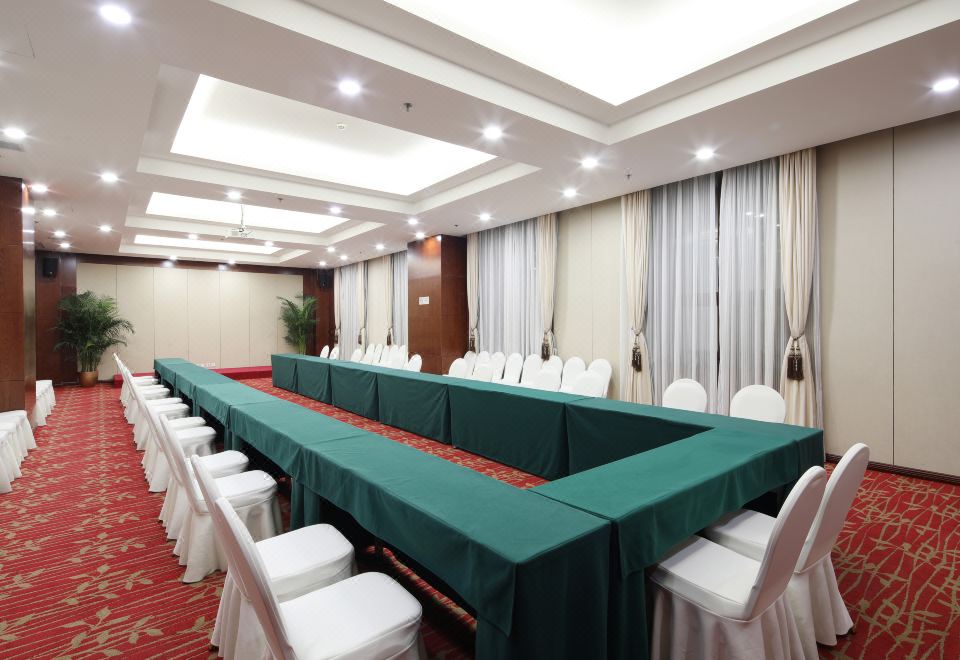 Zhonggong PlazaHotel Overview