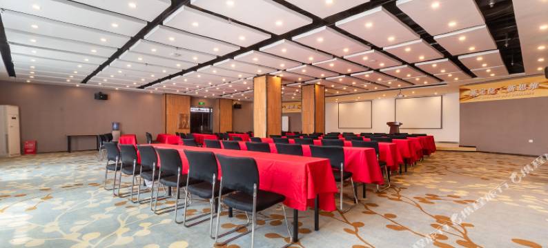 尊享燕舍酒店(郑州奥体中心店)图片