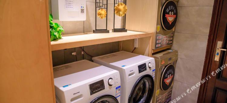 青藤艺宿酒店(宁波慈溪周巷汽车站店)图片