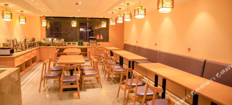 青藤艺宿酒店(宁波慈溪周巷汽车站店)图片