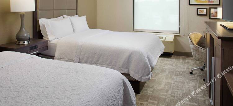 长岛花园城市希尔顿欢朋酒店(Hampton Inn by Hilton Garden City Long Island)图片