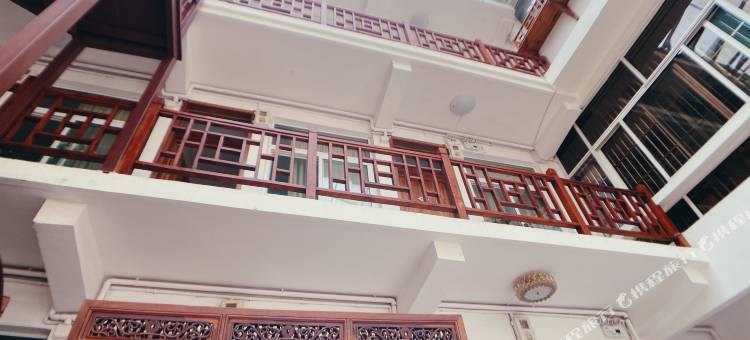 历下代高旅舍(济南解放东路政法学院店)图片