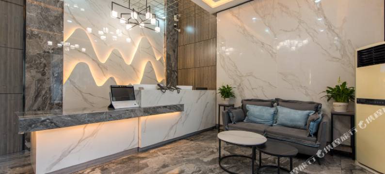 沁阳豪杰风格酒店(新通南街分店)图片