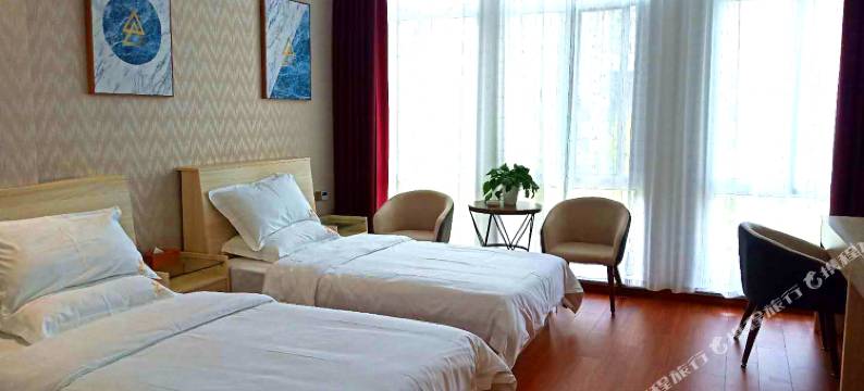 世源山庄(九华山站店)图片