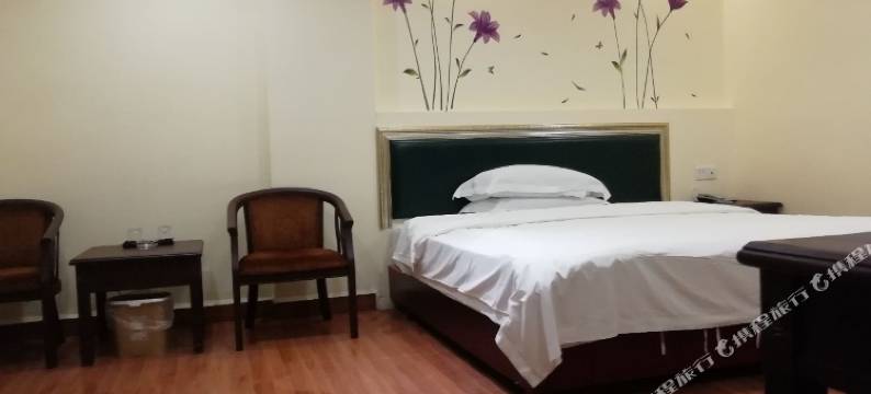 博白同昌精品酒店(宝中宝购物广场店)图片