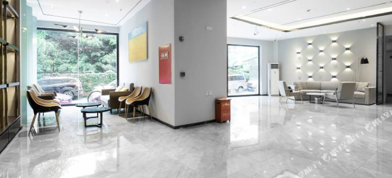 观澜连锁酒店(重庆石桥铺地铁站店)图片