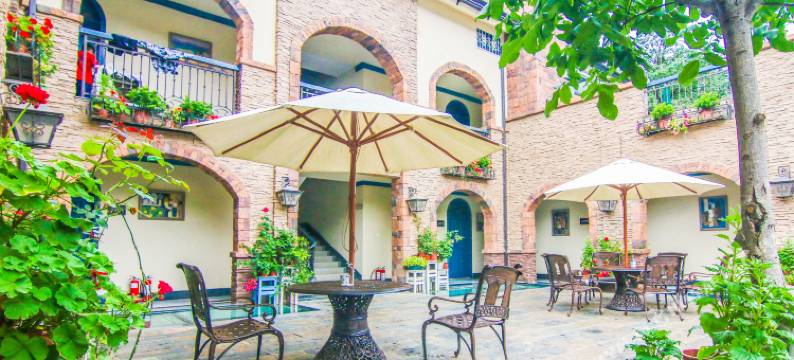 悦里·见山云栖(重渡沟演艺广场店)图片