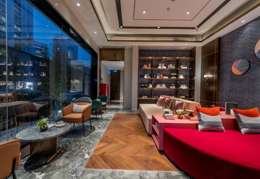 Homeinn Plus Hotel (Shanghai Lujiazui Software Park Dongfang Road) Hotel Overview