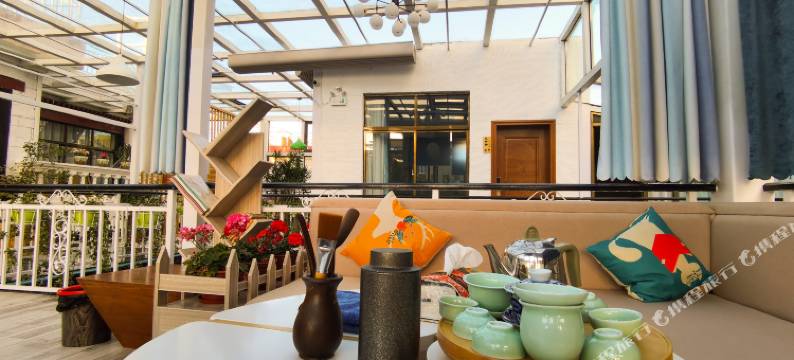 拉姆拉措客栈(拉萨仙足岛店)图片
