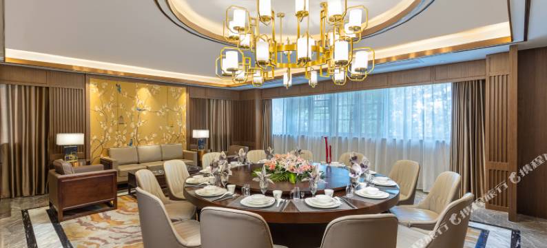 华美达酒店(武汉青山江滩店)图片