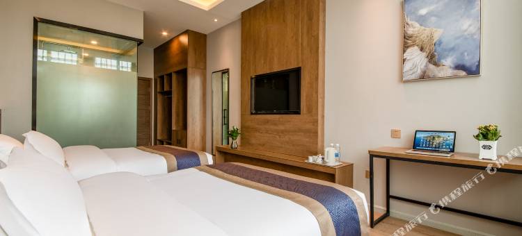 昆明金色莲华酒店图片