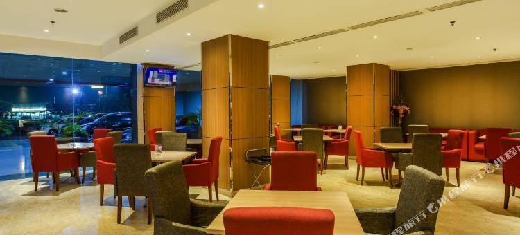 班达拉果园酒店(Orchardz Hotel Bandara)图片