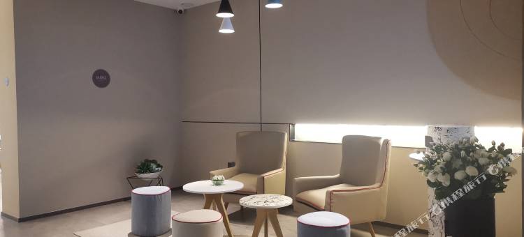 如家酒店·neo(鄂尔多斯康巴什市府南街成吉思汗广场店)图片