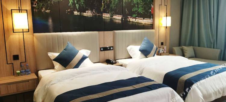 那坡乐程商务酒店图片