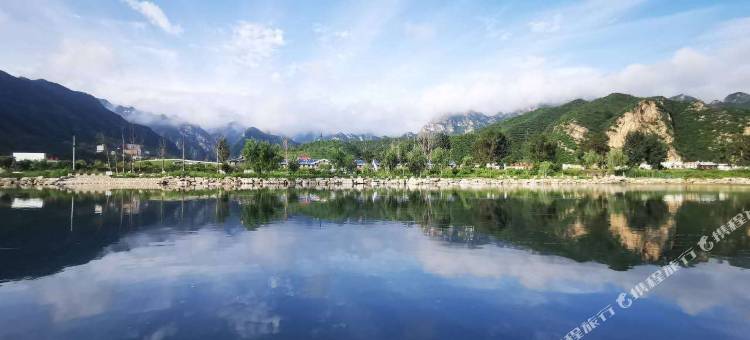 野有秐 · 在云野设计师民宿(野三坡百里峡店)图片