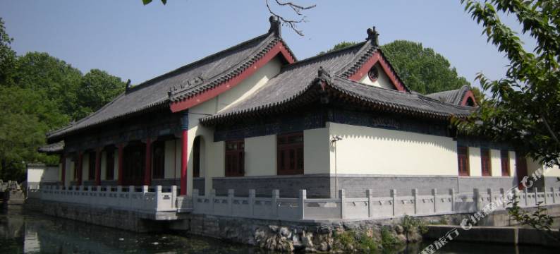 济南珍珠泉宾馆图片