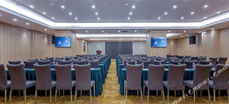 维也纳国际酒店(黄冈师范学院店)图片