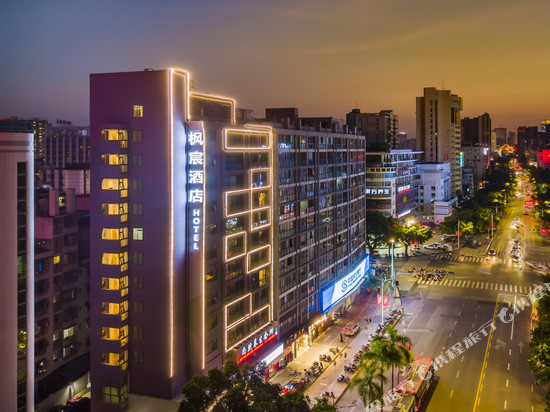 枫宸酒店(南宁东葛路地铁站建政路夜市店)