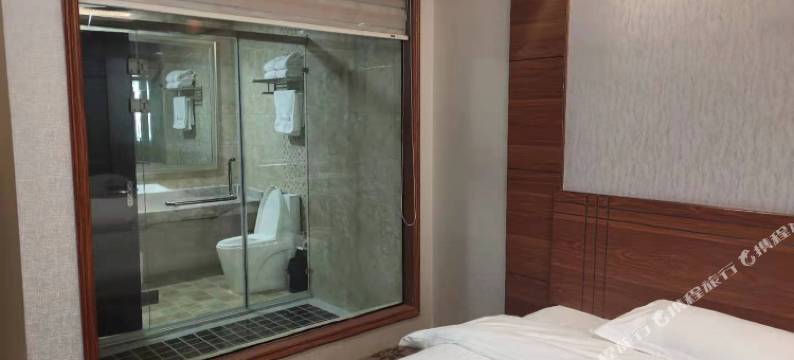 舒城恒宏生态大酒店图片