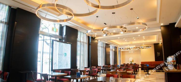 那霸希尔顿逸林酒店(DoubleTree by Hilton Hotel Naha)图片