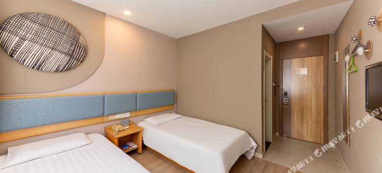 如家酒店(石家庄中山东路裕彤体育中心店)图片