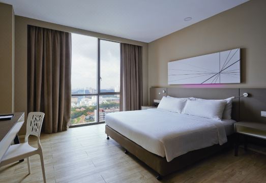 Qliq Damansara Petaling Jaya Kuala Lumpur Hotel Overview