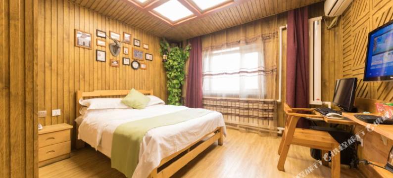 致青春主题宾馆(大庆东风中学新百大店)图片