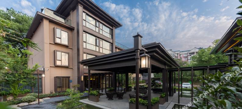 静观雅宿酒店(武汉光谷广场地质大学店)图片