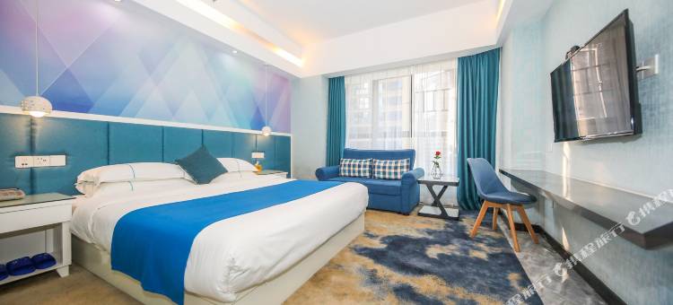 如驿时光酒店(长沙县吾悦广场松雅湖南地铁站店)图片