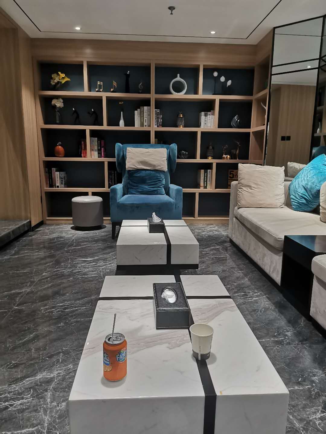 Lanou Hotel ( JingHua Living Mall Store)Over view