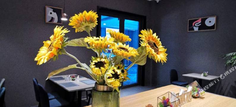 如家商旅酒店(扬州江都高铁东站金鹰广场店)图片