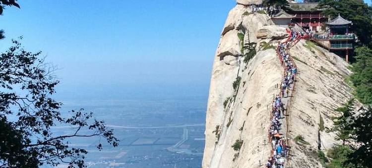 派酒店(华阴华山景区店)图片