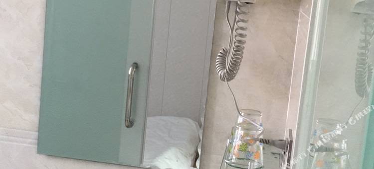 云浮君煌酒店式公寓(广东药科大学店)图片