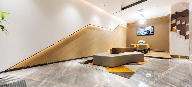 IU酒店(河源源城恐龙博物馆店)图片