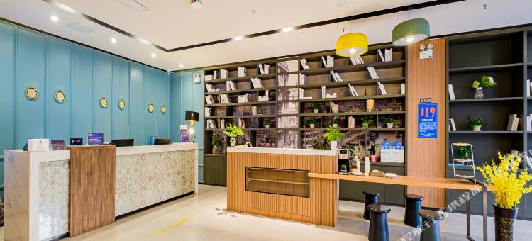 格美酒店(南京艺术学院草场门地铁站店)图片