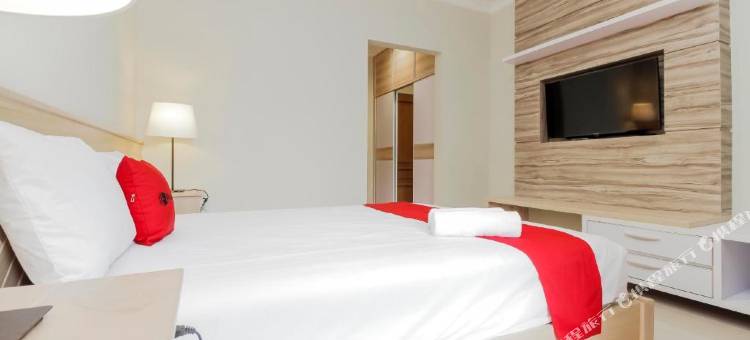 RedDoorz Premium Near Ragunan Zoo 2图片
