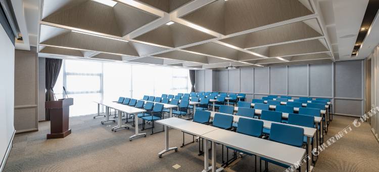 邯郸新世纪丛台公园亚朵酒店图片