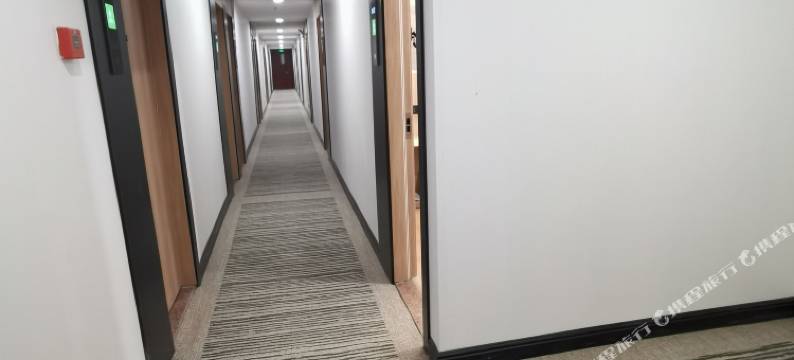 格林豪泰智选酒店(上海徐汇徐家汇宜山路地铁站店)图片