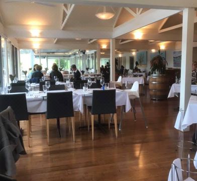 Riverview Tourist Park Hotel Overview