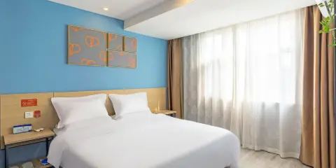 布丁嚴選酒店(西安大雁塔小寨地鐵站店)