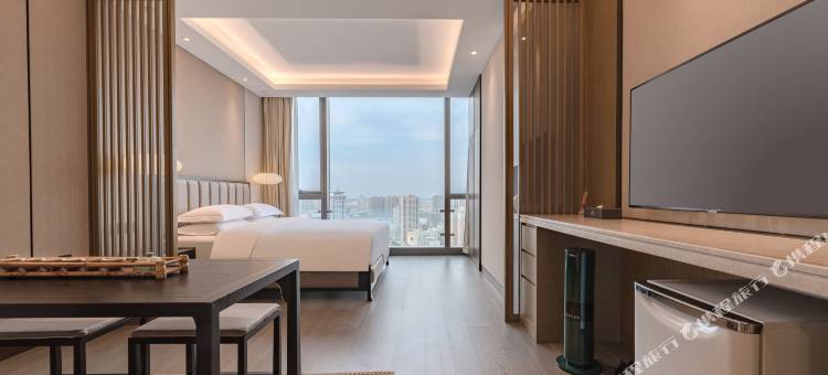 乐桔东方酒店(郑州正弘城丽汀店)图片