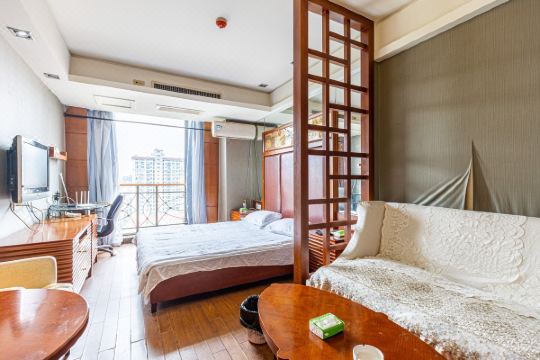 海航白金汇酒店公寓翠街分店