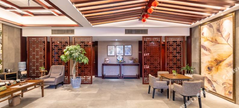 安吉云玺精品酒店(九州昌硕广场店)图片