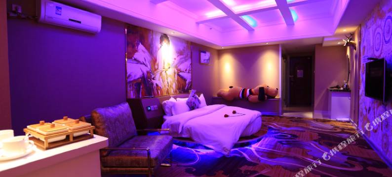 罗曼主题酒店(漳州万达广场店)图片