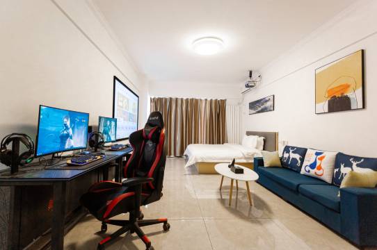 洛阳盖魔斯电竞公寓(广州市场店)