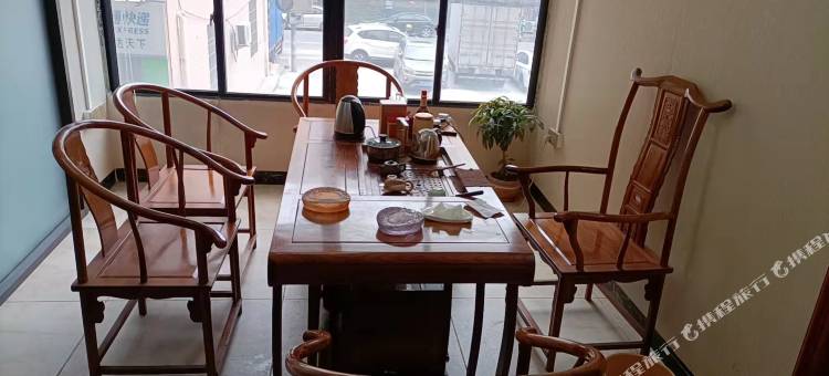 中山豪庭商务公寓(横栏贴边东路店)图片