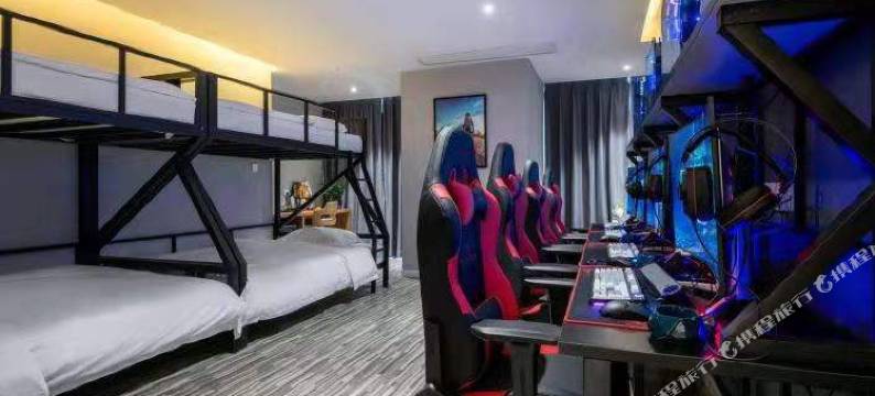 VV江景电竞影院公寓(积玉桥地铁站店)图片