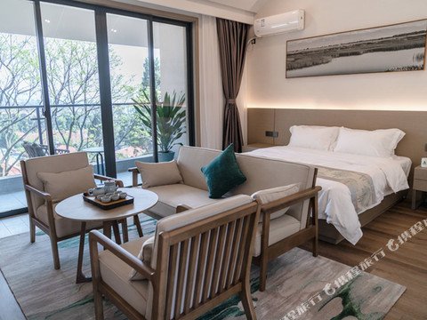 青岳研宿度假酒店