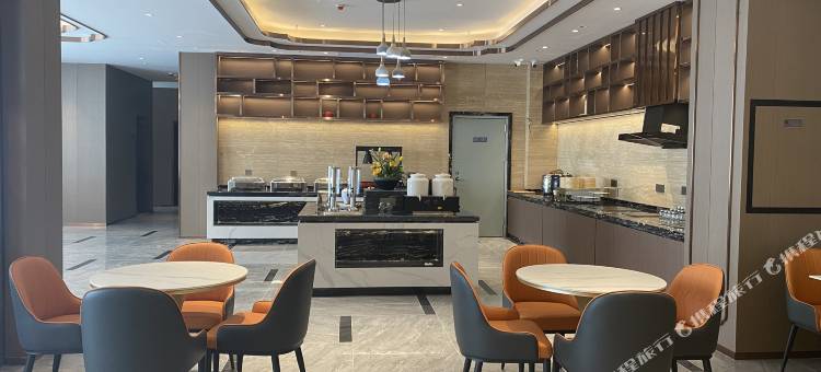 百玉兰酒店(鄂州葛店开发区海伦堡店)图片