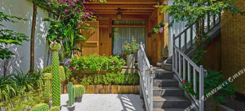 丽江束河恬境客栈图片